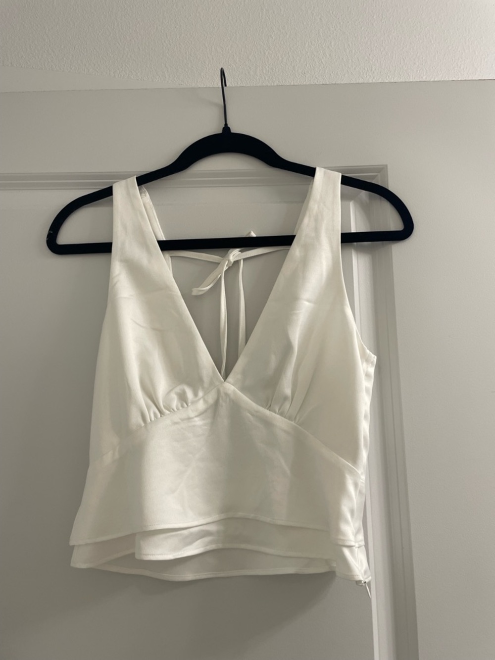 Beginning Boutique White Satin V-Neck Tie-Back Camisole